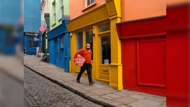 Vibrant Urban Explorations: Capturing Bold Colors in Photography | levi inquisitormaster, alternatif
