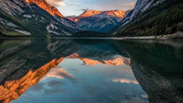 Embracing Serene Landscapes: Nature-Inspired Wallpapers for Your Device | cara main slot dapat uang,