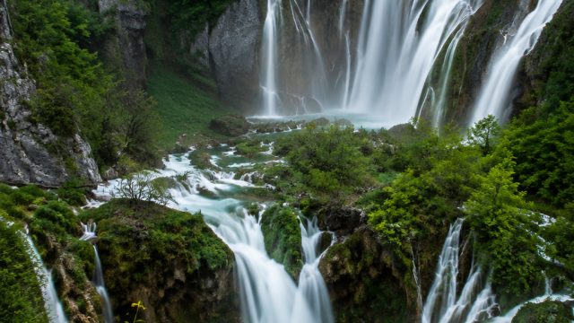 Captivating Serenity: Enchanting Waterfalls for Your Screen | nomor togel semalam, adult slot, best 