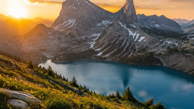 Breathtaking Landscapes: Nature's Majesty for Your Screen | poker n, online betting offers