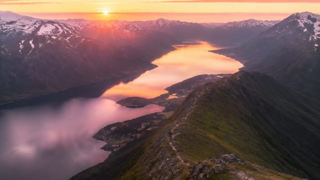 Elevate Your Space with Inspiring Landscape Wallpapers | jitu4d login, cara main sulap kartu, jawara