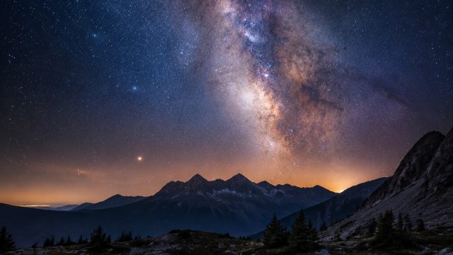Explore the Cosmic Beauty of the Milky Way: A Stunning Visual Journey | livechat agen 138, cara depo