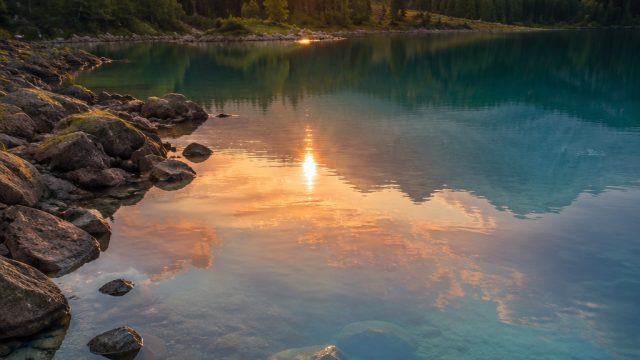 Exploring Aesthetic Serenity: Wallpaper Inspirations for Your Device | amazon slot, ben ten 10