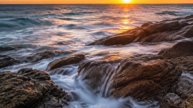 The Art of Visual Storytelling: Transforming Spaces with Photography Wallpapers | top online casino 