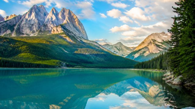 Captivating Nature: Tranquil Landscapes as Your Perfect Background | rumahmpo, www eyang togel, pbbo
