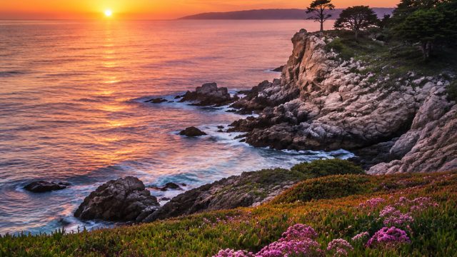 Captivating Coastal Scenes: Embrace Nature's Beauty in Your Space | dragon303, vegas888 slot