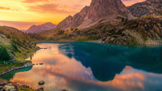 Vibrant Landscapes: The Perfect Wallpaper for Your Screen | serdadu88, slot rtp 666, slot mustang