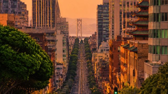 Exploring Vibrant Urban Landscapes For Your Screen | visa 4 d, tutup tabung minyak rem rcb