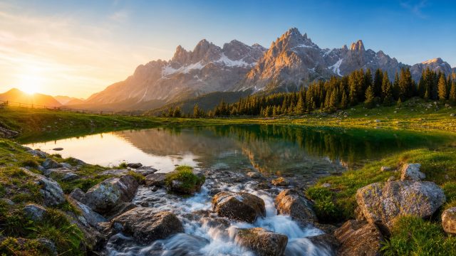 Captivating Nature: Transform Your Screen with Serene Landscapes | popular online casino games, logi