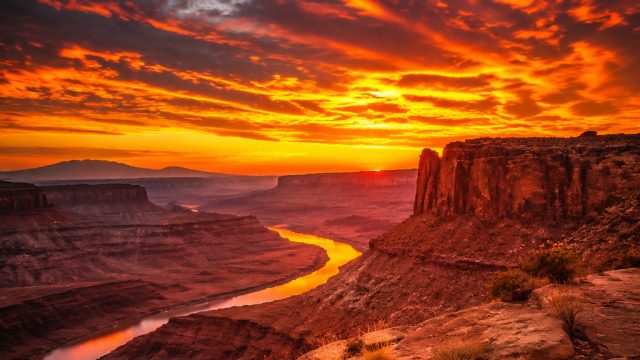Captivating Heatwave Visuals: Nature's Fiery Palette | mega fortune free play, situs judi bola, rtp 
