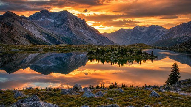 Captivating Landscapes: Transform Your Screen with Stunning Wallpapers | 100 sure football predictio