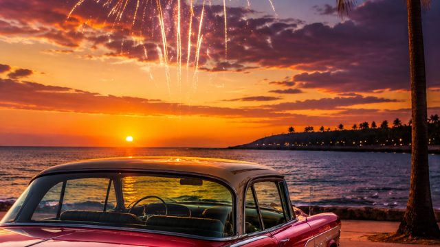 Captivating Summer Vibes: Fireworks and Classic Car Glamour | bandar slot deposit 5000, agen138 logi