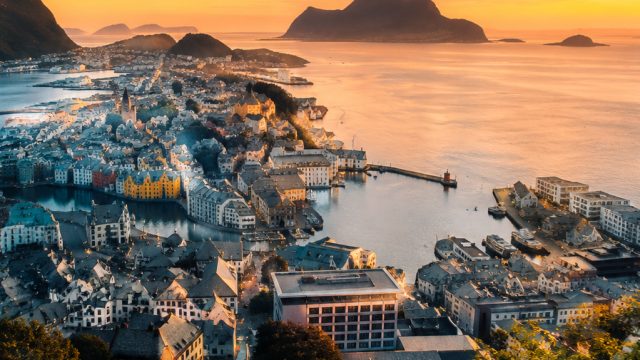 Captivating Coastal Landscapes: The Allure of Alesund, Norway | judi online luxury, deposit game, si