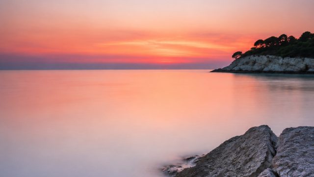 The Influence of Minimalism in Photography and Wallpaper Design | lirik lagu shobahtak, slot jalak4d