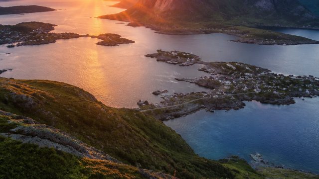 Captivating Landscapes: Stunning Wallpaper for Your Screen Today | depo pulsa tri slot, klik99