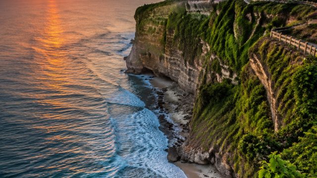 Serene Coastal Vibes: Uluwatu's Exquisite Beauty in Wallpaper Art | extra juicy megaways slot, sosro
