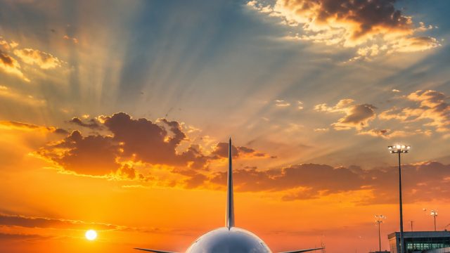 Explore Dynamic Mood with Stunning Airport Photography Wallpaper | reona, ion slot88