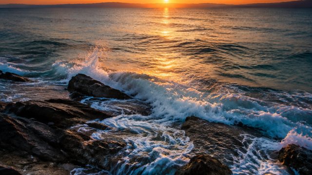 Embrace Serenity: Tranquil Seascapes for Your Screen | cashback 100 slot, totojitu cambodia jayatoge