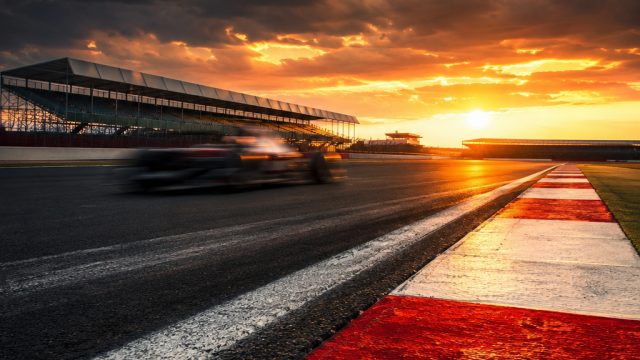Embrace the Heat: Stunning Wallpapers Inspired by Silverstone's Energy | syair hongkong oovin, dc on
