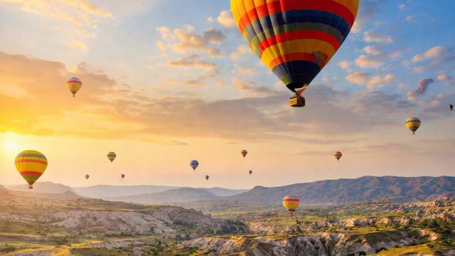 Captivating Hot Air Balloon Gallery: Scenic Airborne Adventures | rtp idnscore hari ini, interqq pkv