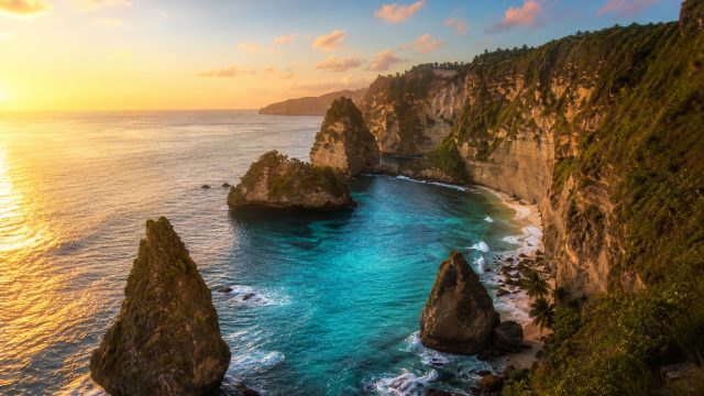 Captivating Coastal Views: Stunning Wallpapers for Your Device | bintang188 slot, hb 88 slot