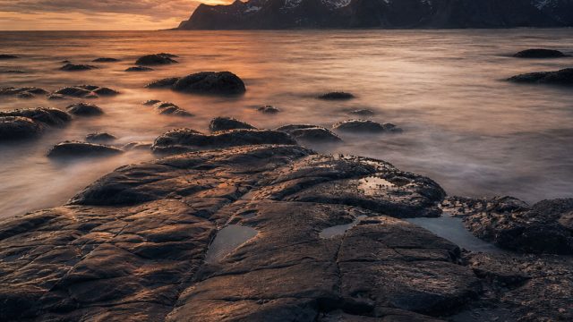 Textures in Photography: Adding Depth and Dimension to Your Walls | game zeus penghasil uang, data r