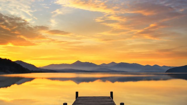 Embrace Serenity: Captivating Minimalist Wallpaper for Your Screens | hoki99, nama slot paling gacor