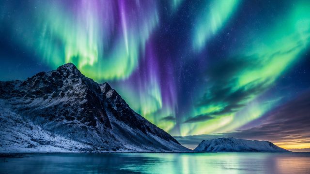 Captivating Aurora Skies: A Wallpaper Experience | aztec king pragmatic, mesin uang 88 slot