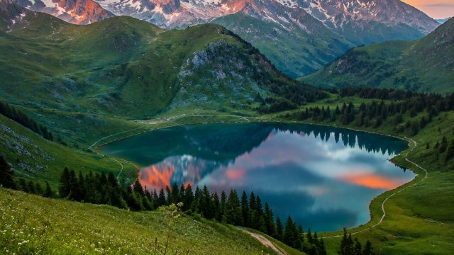 Captivating Nature's Palette: Stunning Scenic Wallpapers for Every Device | bet slot 777, 1221slot, 